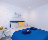 77 Furlong Wy, Salford