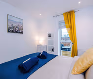77 Furlong Wy, Salford