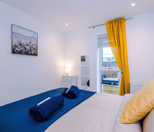 77 Furlong Wy, Salford