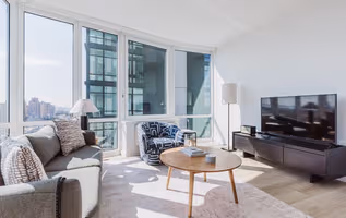 Summit Ave Apartment