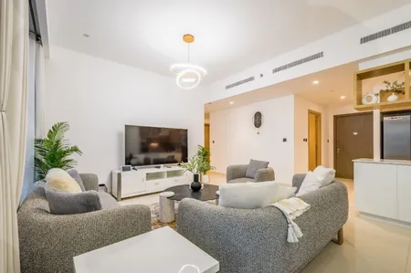 Three Bedroom Apartment in Creek Harbour
