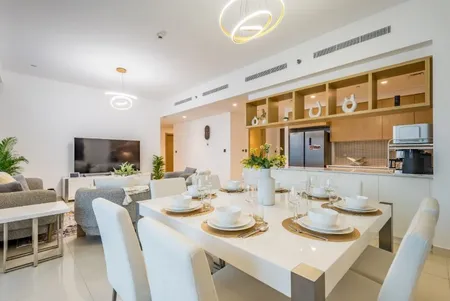 Three Bedroom Apartment in Creek Harbour