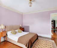 Rue Lapeyrere service apartment