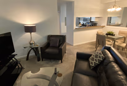 Meadowbrook Apartment