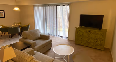 Fallen Oaks Ct. Apartment