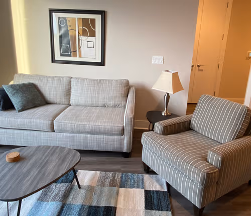 Wilshire Dr Apartment