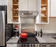 Franklin St Apartment