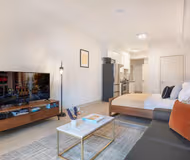 Franklin St Apartment