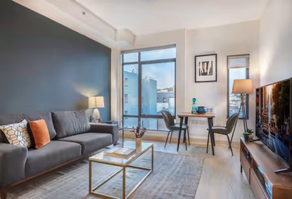 Franklin St Apartment