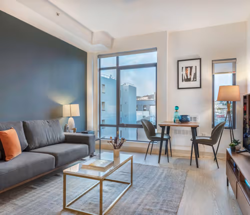 Franklin St Apartment