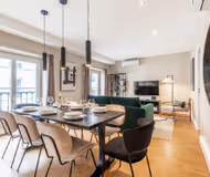 Nestled along the Que banks of Seine -perfection in intimate luxury near Louvre