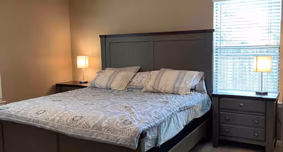 Oakbridge Park Ln Apartment