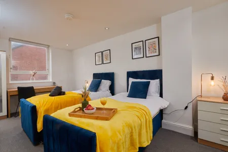 Blenheim Terrace Apartment