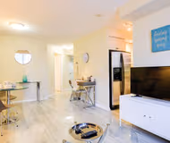 Simcoe Street Serviced Apartments