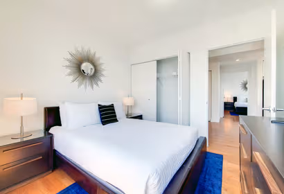 Christopher Columbus Drive Apartment