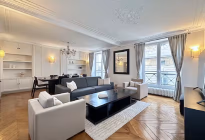 140m2 Oasis of haven in St Germain Corneille, on the doorstep of Luxembourg Garden