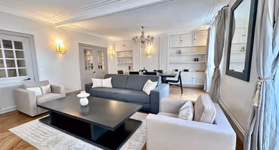 140m2 Oasis of haven in St Germain Corneille, on the doorstep of Luxembourg Garden