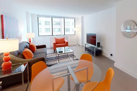 Mercer St Apartment
