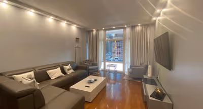 Broadway Serviced Apartment