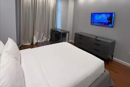 Broadway Serviced Apartment