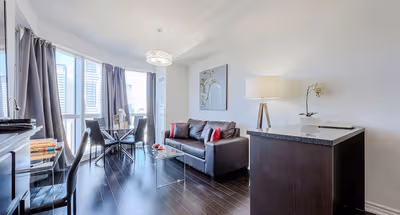 Family 2BR On Yonge St Apartment