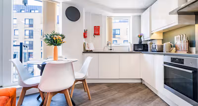 Blackwall 2 Bed