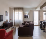 Ongaro Serviced Apartment