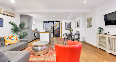 8 Fullwoods - Old Street