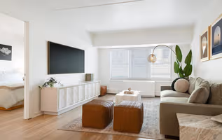 Canfield Avenue Apartment