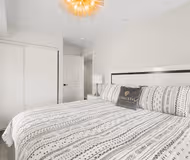 Townhouse Waterfront in Etobicoke