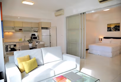Marina Bay Serviced Apartment
