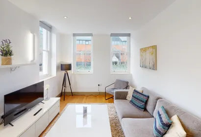 Kew Bridge Apartments