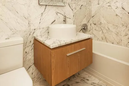 Wall St Apartment