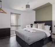 Flat 18 Grand Court by Mia Partners