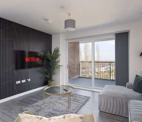 Flat 18 Grand Court by Mia Partners