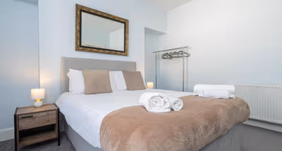 St. James House: 4 bedroom in Central Plymouth
