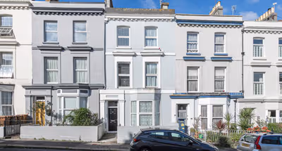 St. James House: 4 bedroom in Central Plymouth