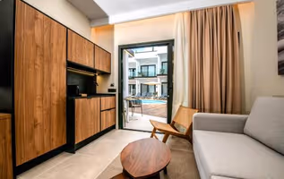 Flamenco Serviced Apartment