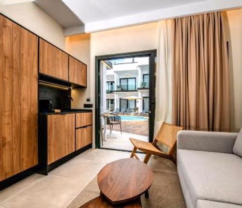 Flamenco Serviced Apartment