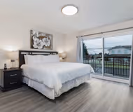 Waltham Avenue Apartmnt