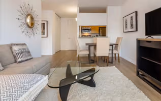 6th Avenue Apartments