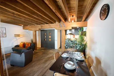 Canary Wharf Spacious 1 Bed Flat
