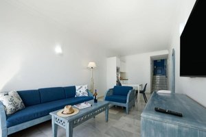 Gaviotas Serviced Apartment