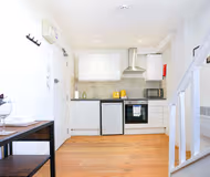 Apartment 5 - 48 Well Street (Buckingham)