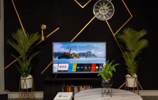 Modern 2bdr City Centre Apartment with Arthur's seat View