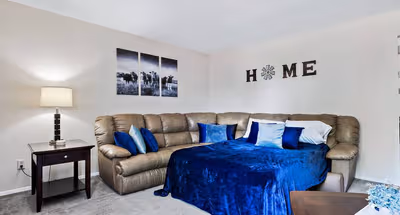 Pendleton Pl Apartment