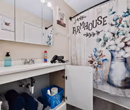 Pendleton Pl Apartment