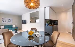 1 Bedroom apartment in Place Dauphine