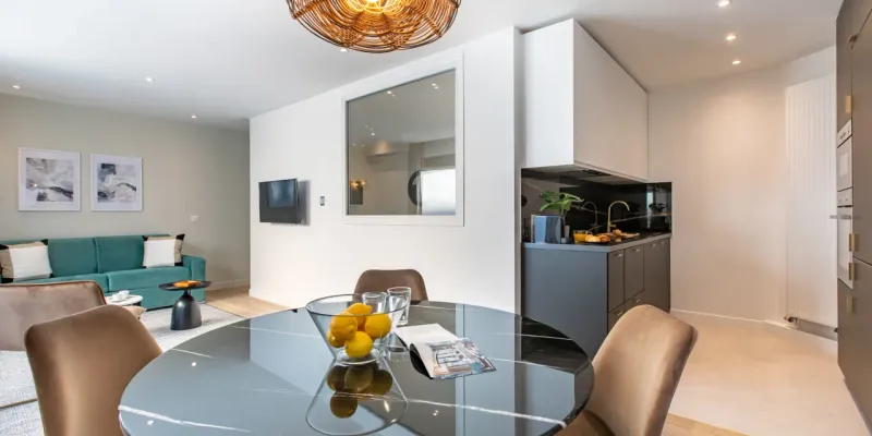 1 Bedroom apartment in Place Dauphine