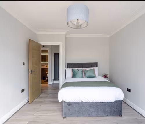 Lewisham Rd 2 Bed